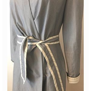 Banana Republic Dresses - Banana Republic wrap around dress Banana Republic Dresses - Banana Republic wrap around dress